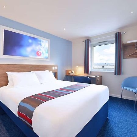 Travelodge Leeds Central Quarto foto