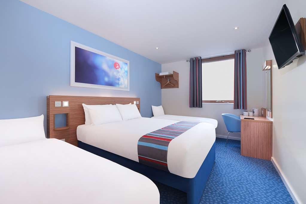 Travelodge Leeds Central Quarto foto